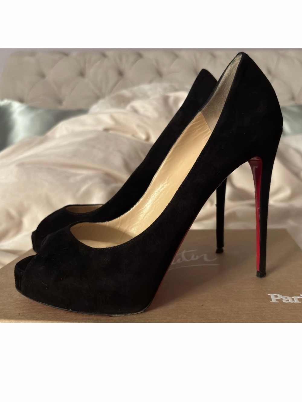 Christian Louboutin Peep Toe